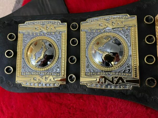 TNA WORLD HEAVYWEIGHT CHAMPIONSHIP TITLE BELT. - Image 3