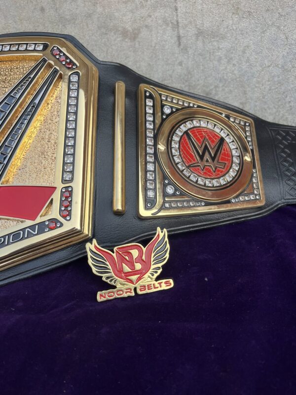 WWE UNDISPUTED CHAMPIONSHIP TITLE BELT - Image 3