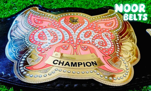 WWE DIVAS CHAMPIONSHIP TITLE BELT - Image 6